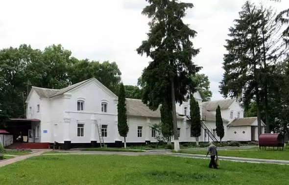 Палац Орловських у Коростках: забута резиденція, яка стала інтернатом