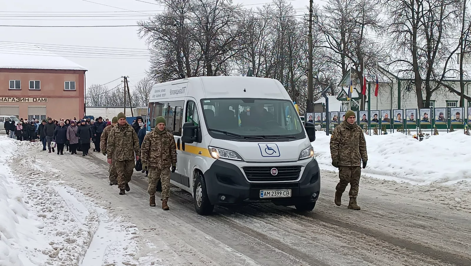 Чоповицька громада попрощалася з Героєм-захисником Василем Гриневичем
