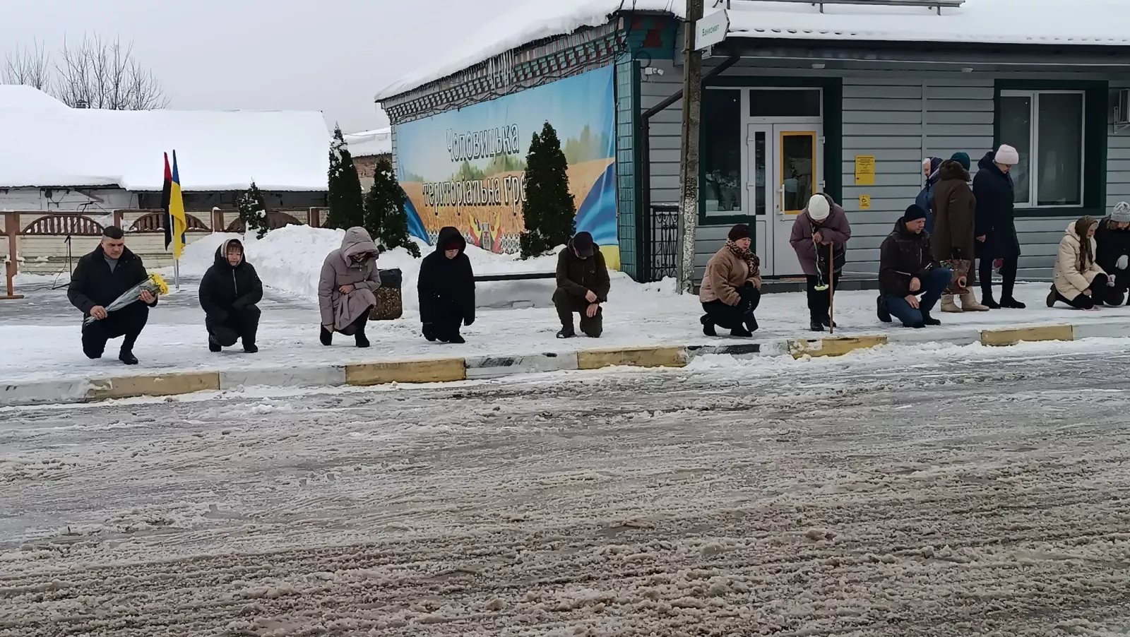 Чоповицька громада попрощалася з Героєм-захисником Василем Гриневичем