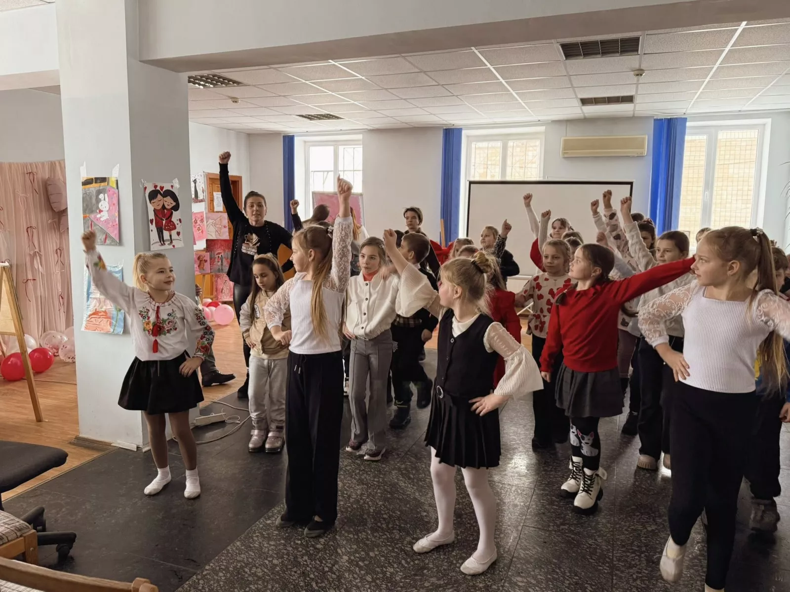 У Малинській дитячій школі мистецтв відбулося свято до Дня святого Валентина