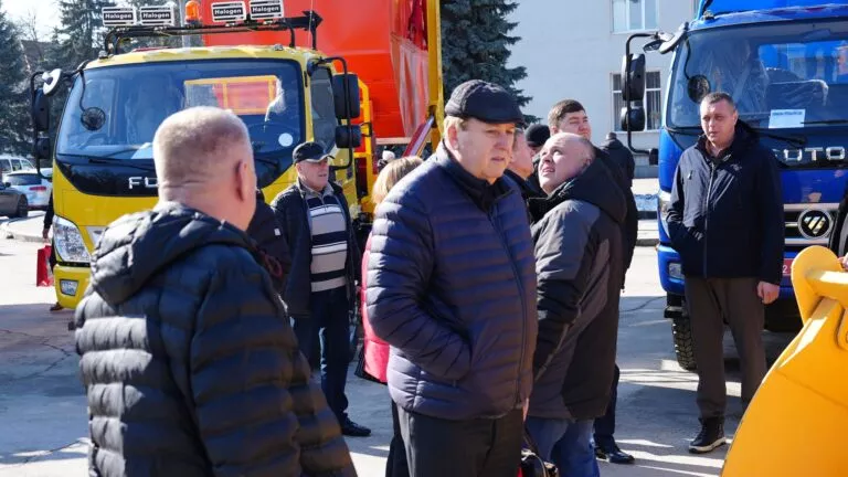 На Житомиирщині громади отримають сучасну спецтехніку за держкредитами та лізингом