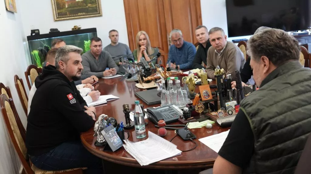 Готовність до відключень: Віталій Бунечко провів нараду щодо стабільності зв’язку