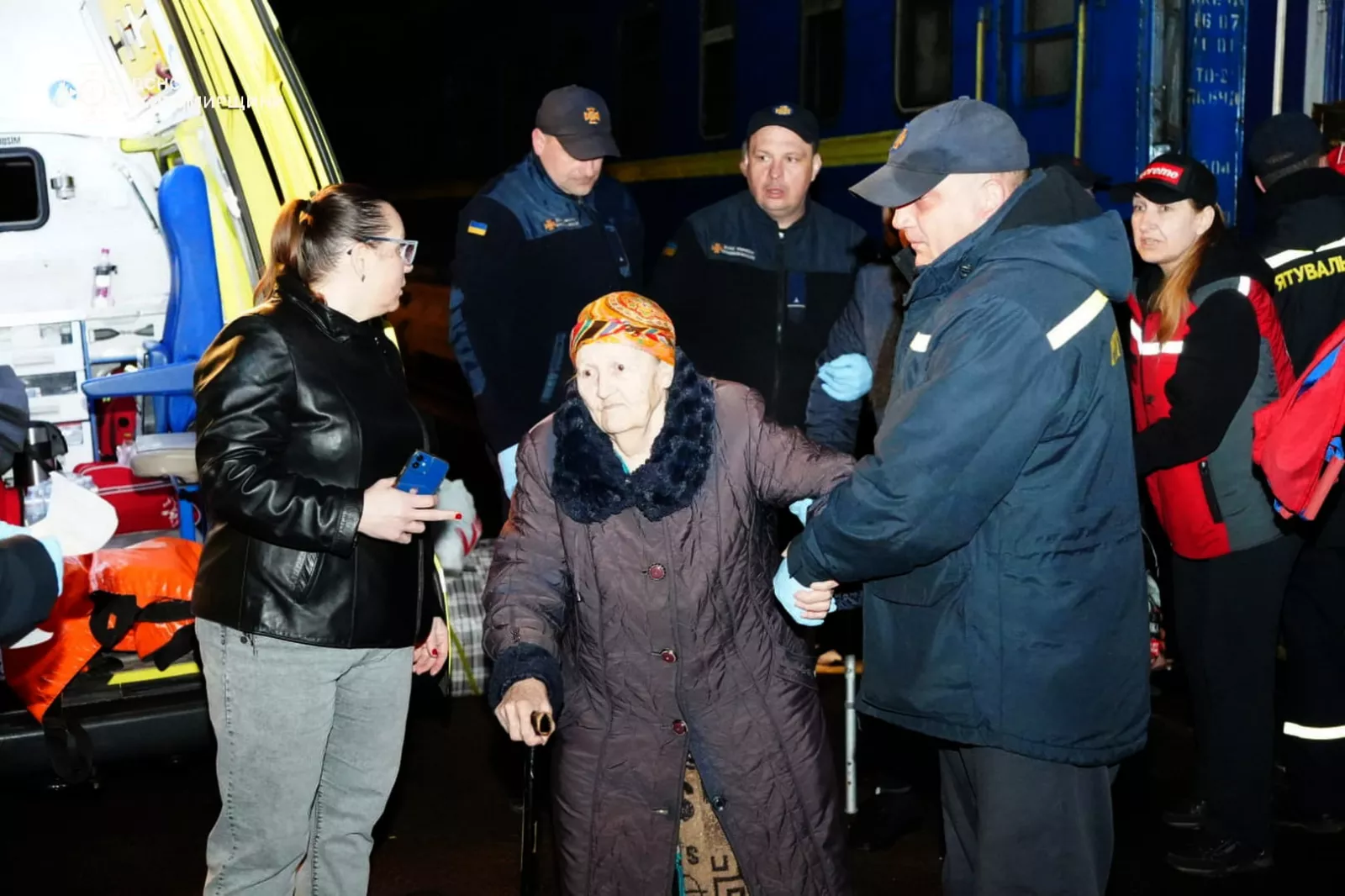 Із прифронтового сходу до Бердичева прибув евакуаційний потяг з маломобільними людьми