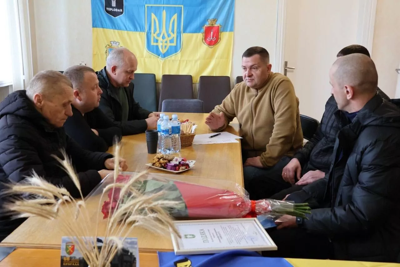 У Малинській громаді зустріли звільненого з полону Захисника Олександра Гаєвського