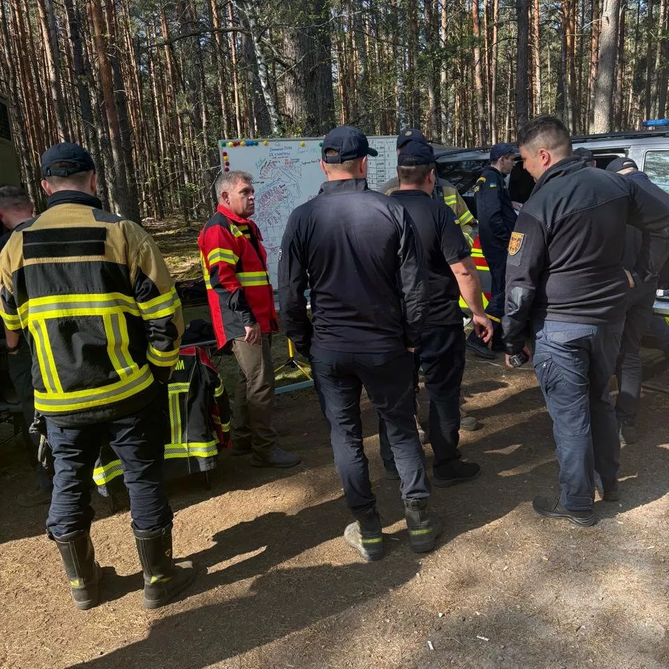 Пожежа в Чорнобилі: горить 1100 гектарів — оперативна інформація