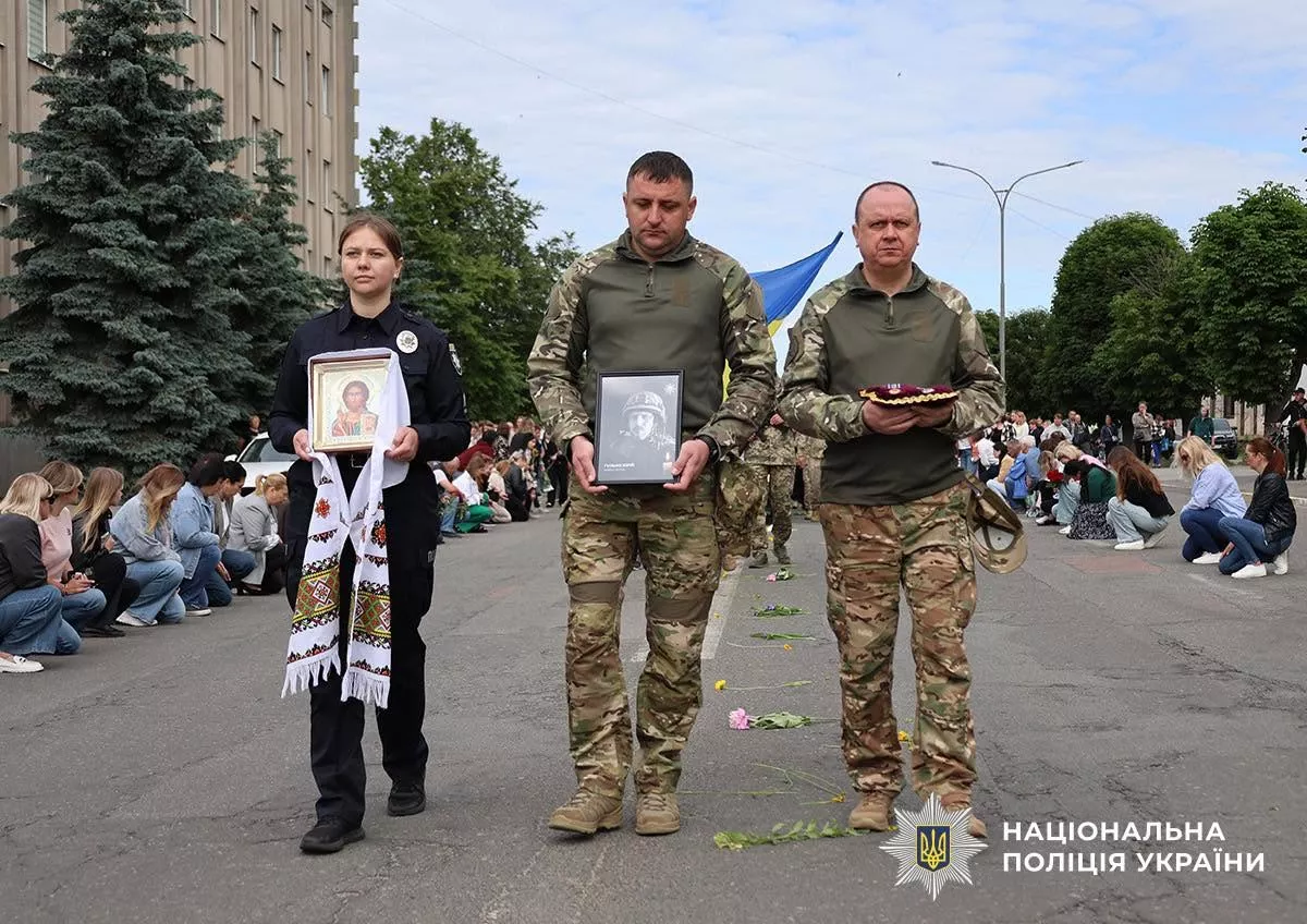 Малинська громада попрощалася із загиблим Захисником майором Юрієм Гульком