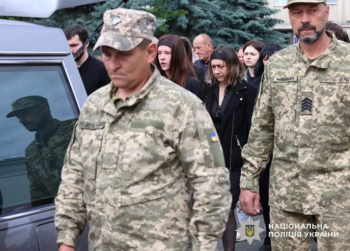 Малинська громада попрощалася із загиблим Захисником майором Юрієм Гульком