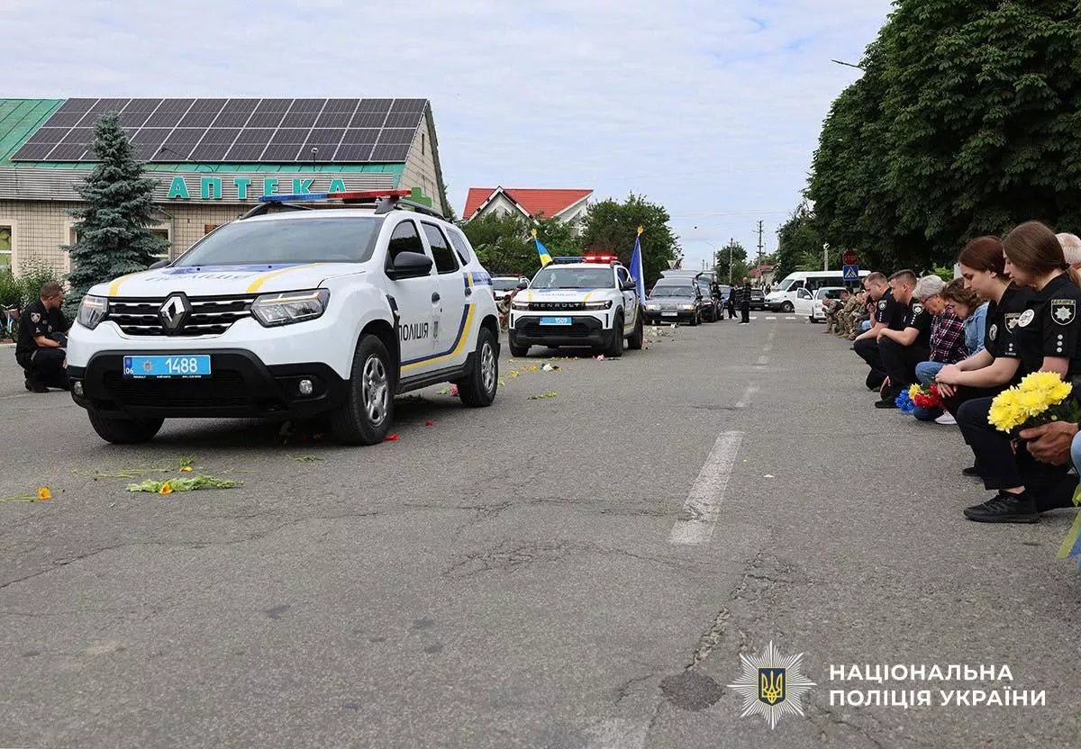 Малинська громада попрощалася із загиблим Захисником майором Юрієм Гульком