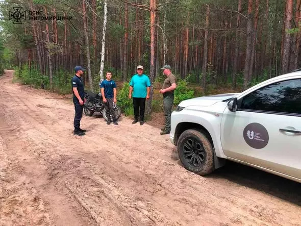 Рятувальники Коростенщини за допомогою дронів посилили контроль за лісами через загрозу пожеж