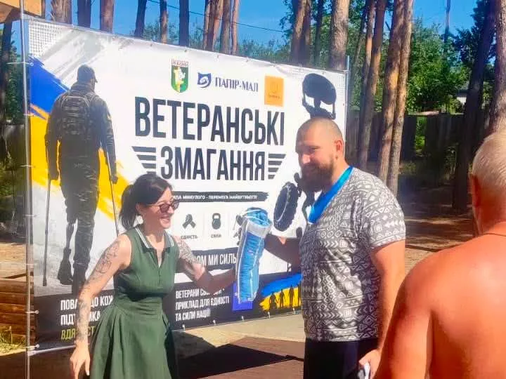 У Малині ветерани змагалися на SUP-дошках