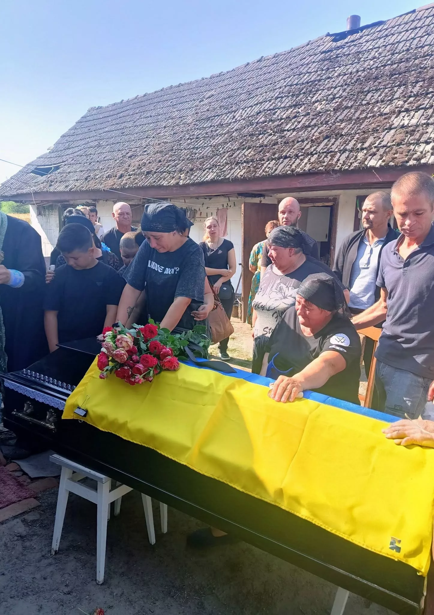 Вишевичі попрощалися із захисником Іваном Недашківським, який понад рік вважався зниклим безвісти