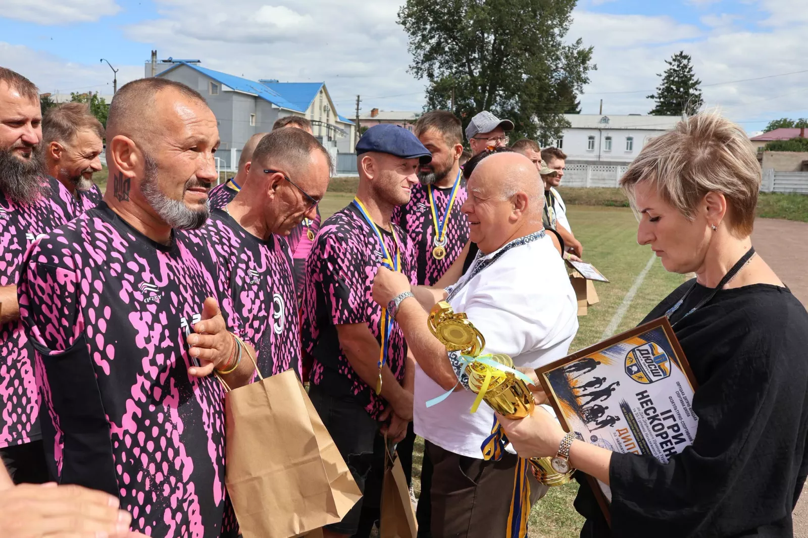 В Овручі відбулися перші ветеранські змагання та футбольний турнір до Дня Незалежності