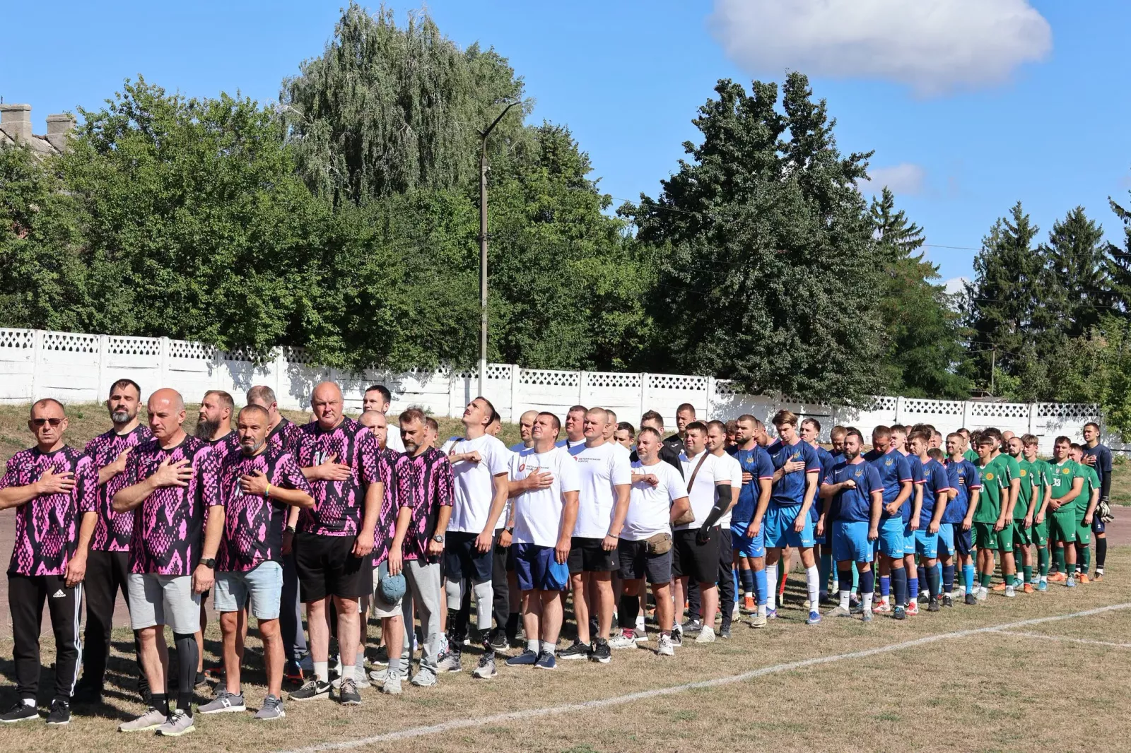 В Овручі відбулися перші ветеранські змагання та футбольний турнір до Дня Незалежності