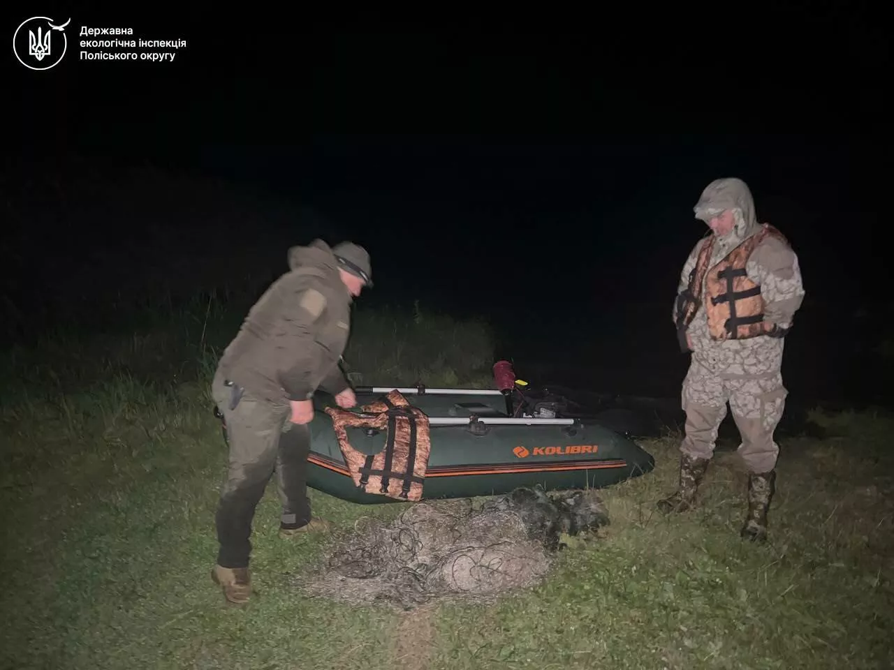 На Житомирщині за ніч вилучили 200 метрів браконьєрських сіток