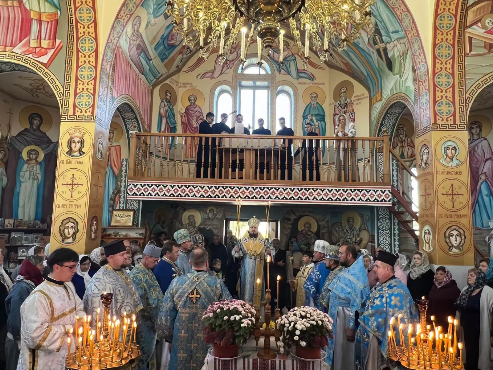 Єпископ Паїсій нагородив мера Малина та його заступників вищими церковними відзнаками