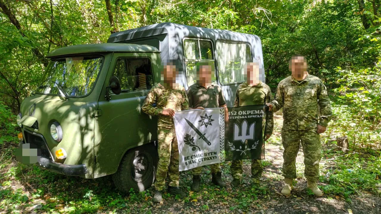 Зарплата у скарбничку перемоги: для військового з Олевщини придбали авто