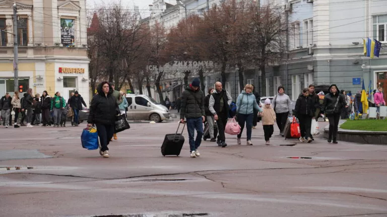 Діти пільгових категорій області вирушили до Міжнародного дитячого центру «Артек»