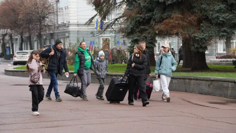 Діти пільгових категорій області вирушили до Міжнародного дитячого центру «Артек»