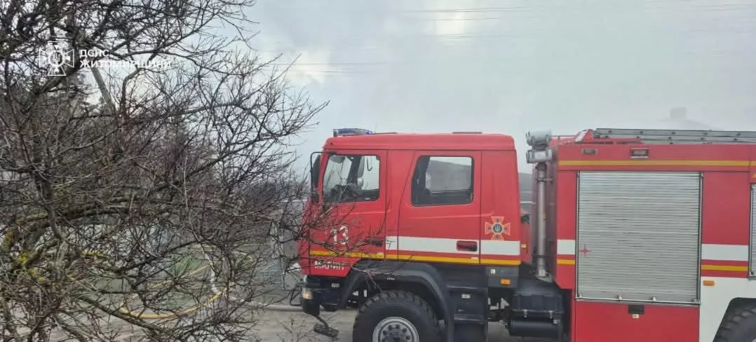 Рятувальники ліквідували пожежу в приватному будинку в Малині