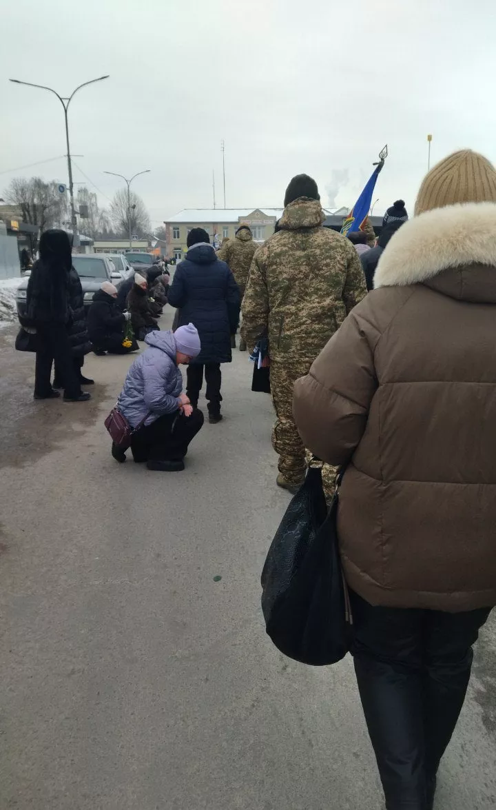 На Малинщині попрощалися з полеглим Захисником Юрієм Якименком
