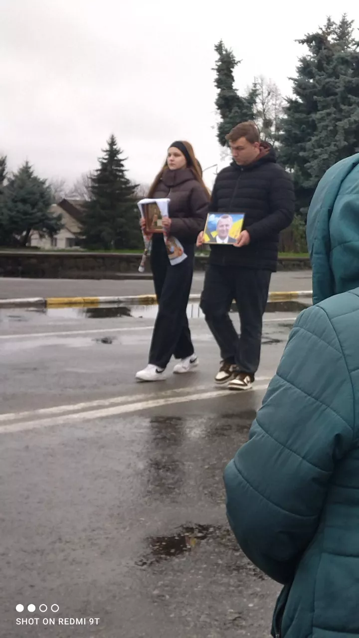 Малинська громада попрощалася із загиблим Захисником Русланом Іваненком