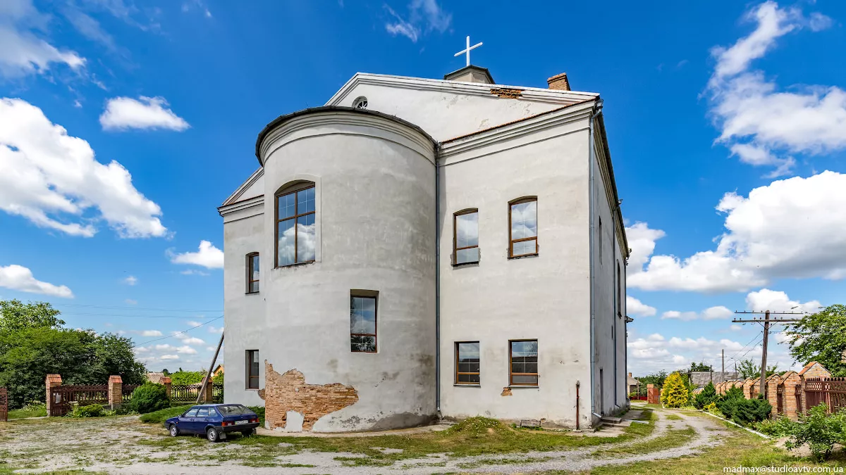 Костел у Любарі — домініканська спадщина та сакральна пам’ятка Житомирщини