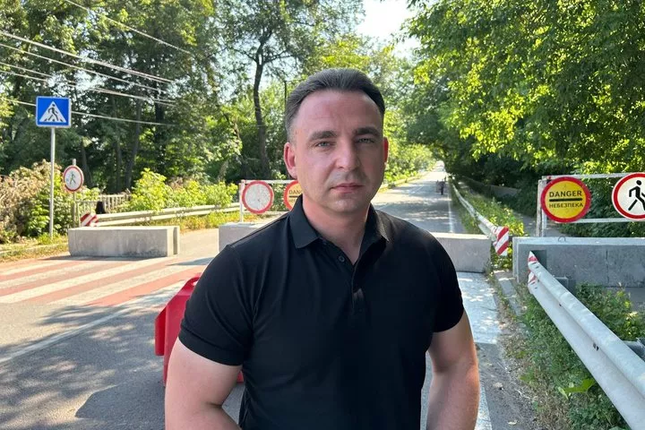  У Коростишеві обвал мосту тепер пов’язують з обстрілами: у мережі з’явився протокол обласної комісії