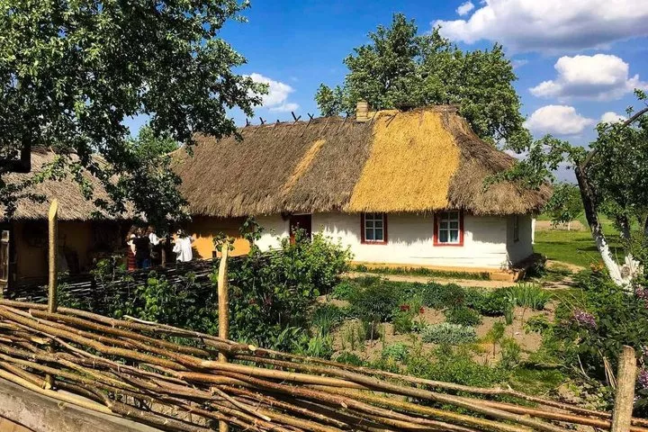 «Поліська хата» в Городському: місце, де оживає українське село