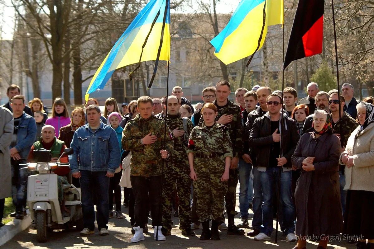 Пам’ятний знак Героям Небесної Сотні у Малині