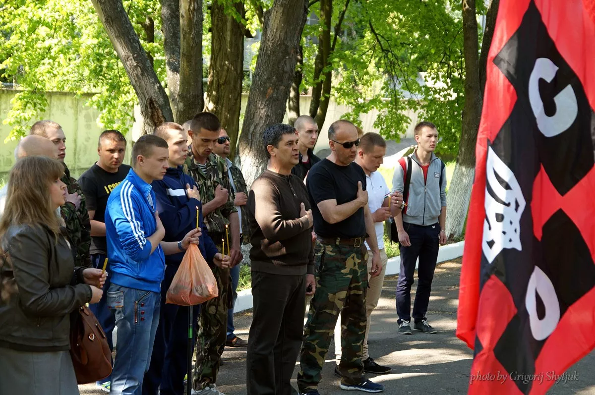 Пам’ятний знак Героям Небесної Сотні у Малині