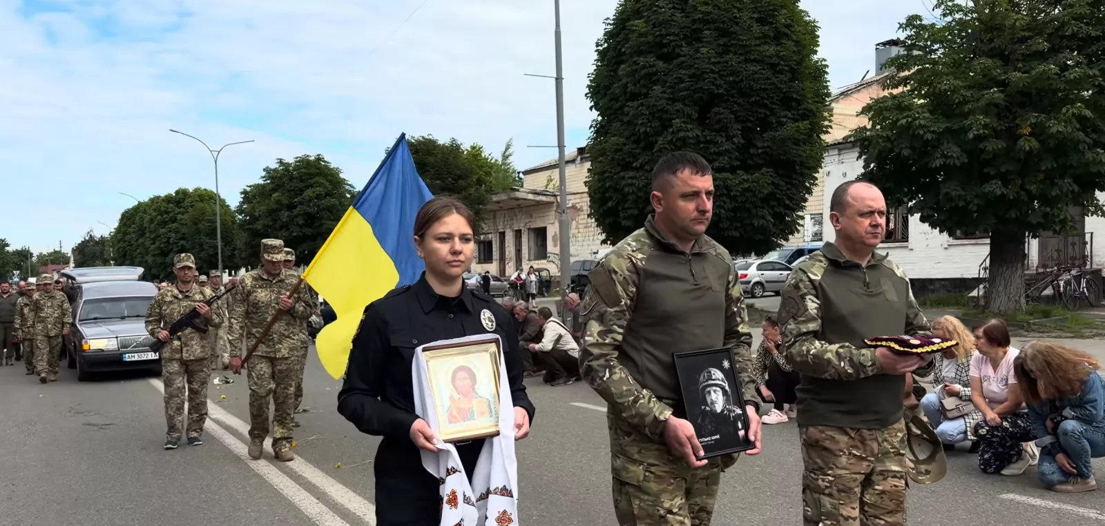 Малинська громада попрощалася із загиблим Захисником майором Юрієм Гульком