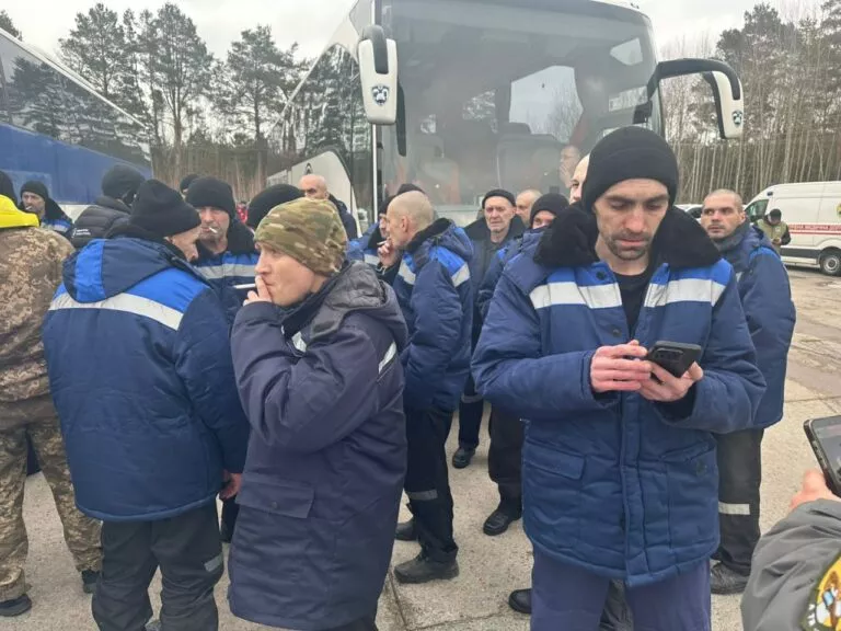 Повернулися з російського полону: Віталій Бунечко привітав воїнів із Житомирщини