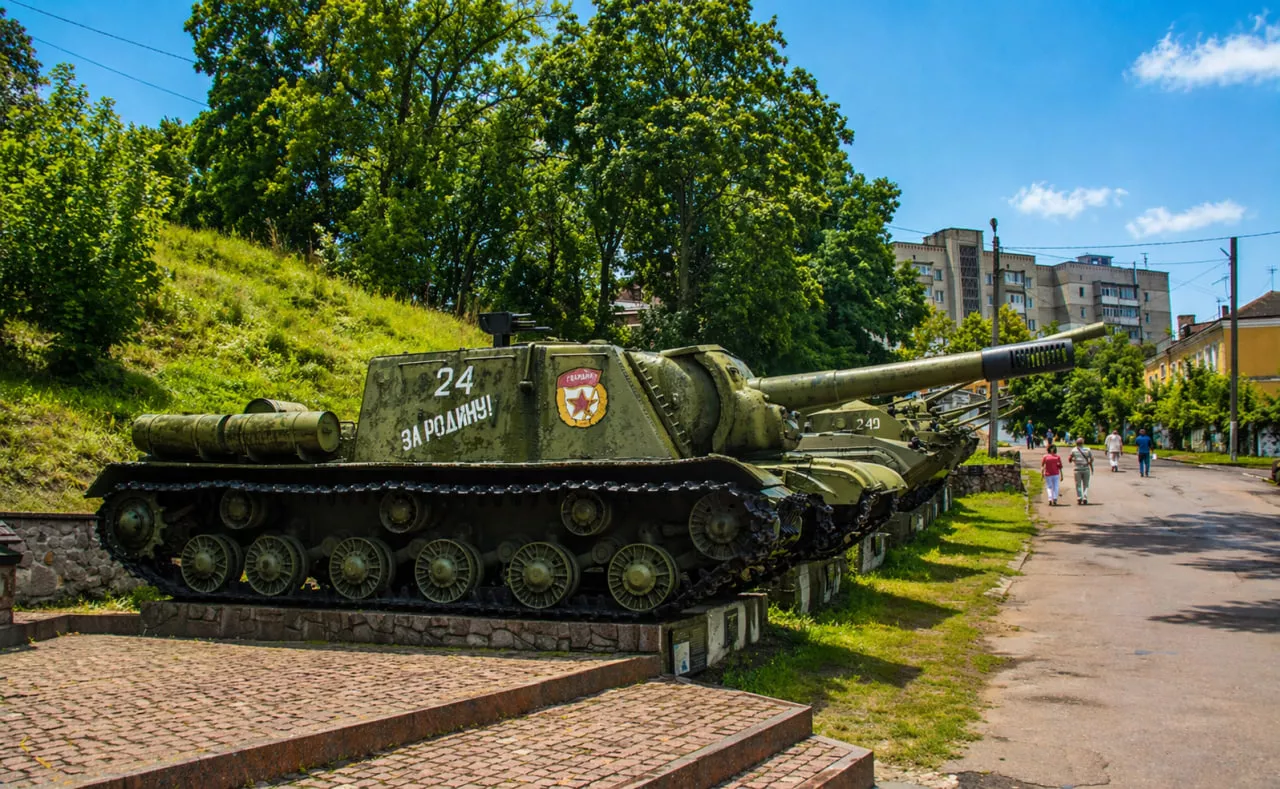 Музей «Скеля» в Коростені — секретний бункер під гранітом