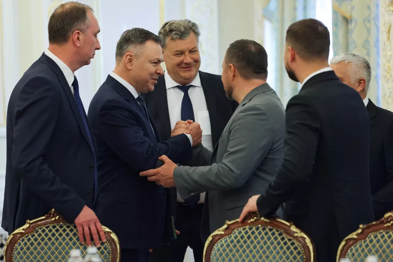 Житомирщина готується до зими та посилює енергонезалежність: Бунечко взяв участь у нараді під головуванням Зеленського