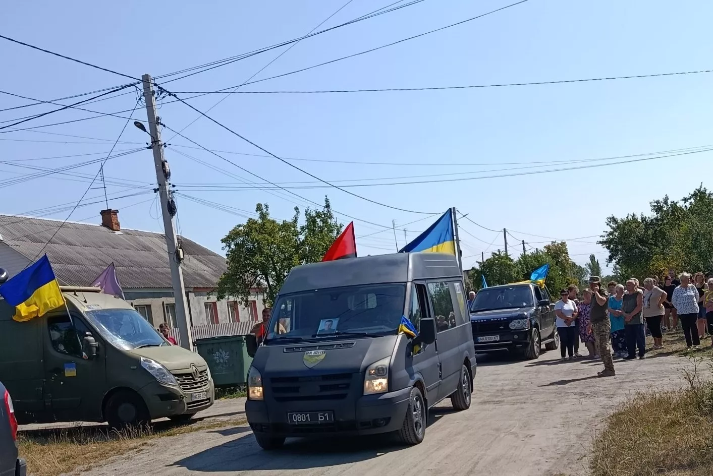 Більше двох років вважався зниклим безвісти: громада прощається з Героєм Романом Соболєвим