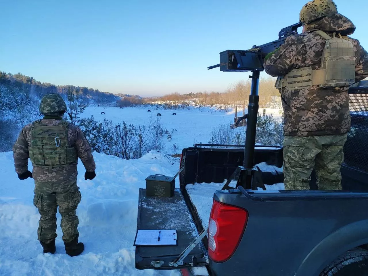 Військові показали, як щодня пильнують небо над Житомирщиною