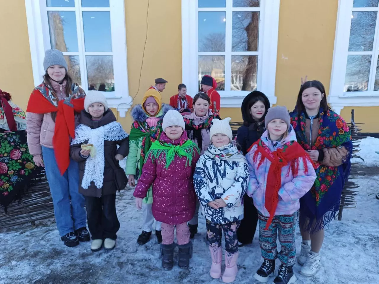 У Любовичах відбувся благодійний ярмарок «Щедра Масниця прийде — перемогу принесе»