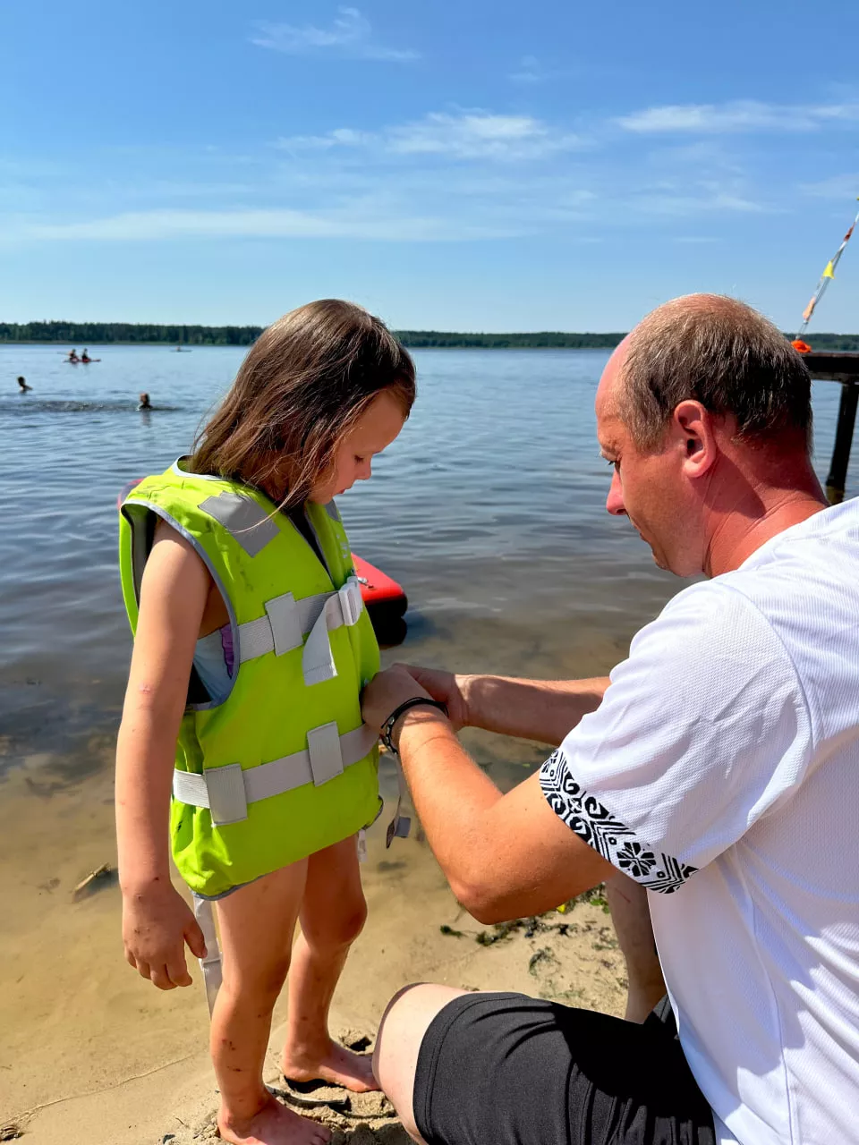 У Малині ветерани та їхні родини отримали яскраві емоції під час відпочинку на сапбордах