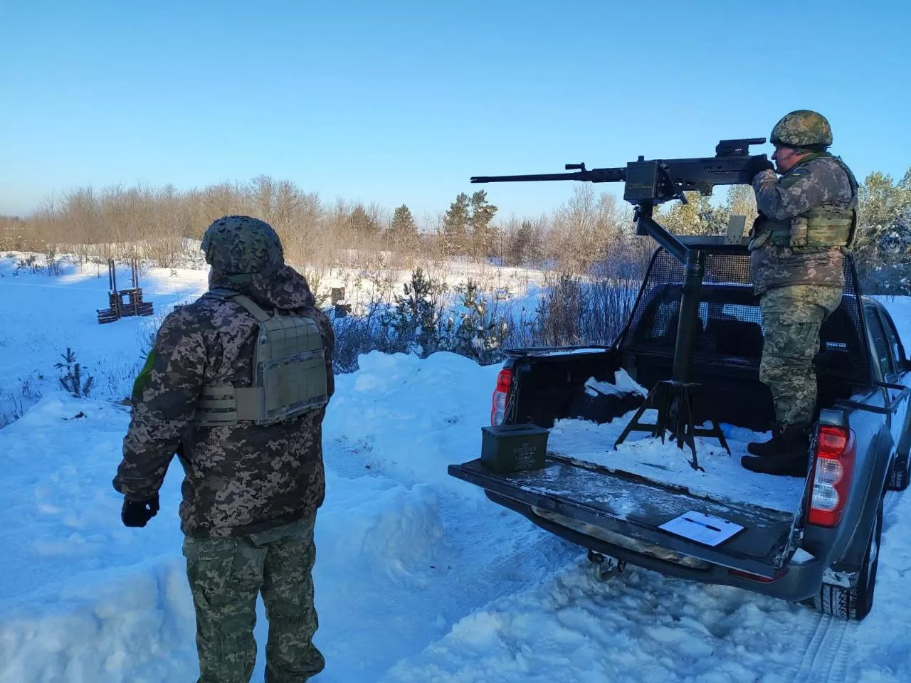 Військові показали, як щодня пильнують небо над Житомирщиною