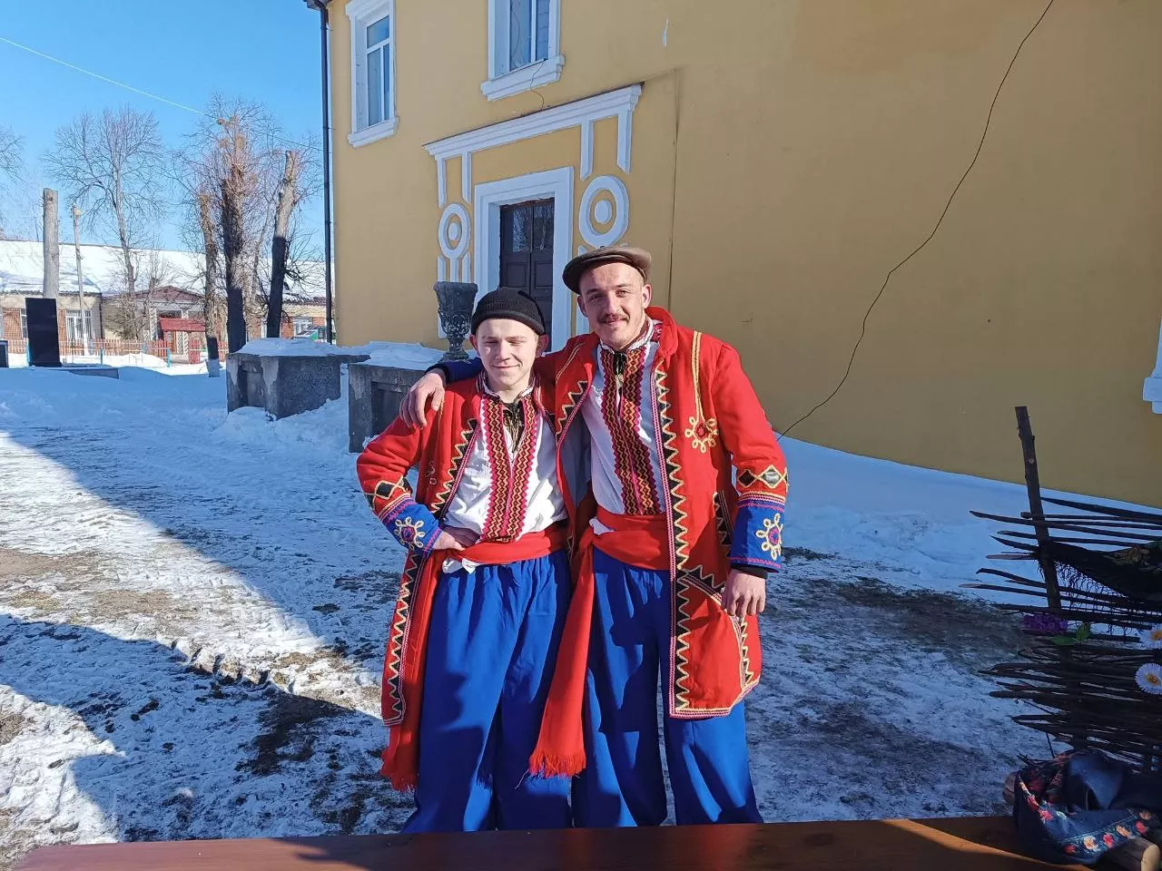 У Любовичах відбувся благодійний ярмарок «Щедра Масниця прийде — перемогу принесе»