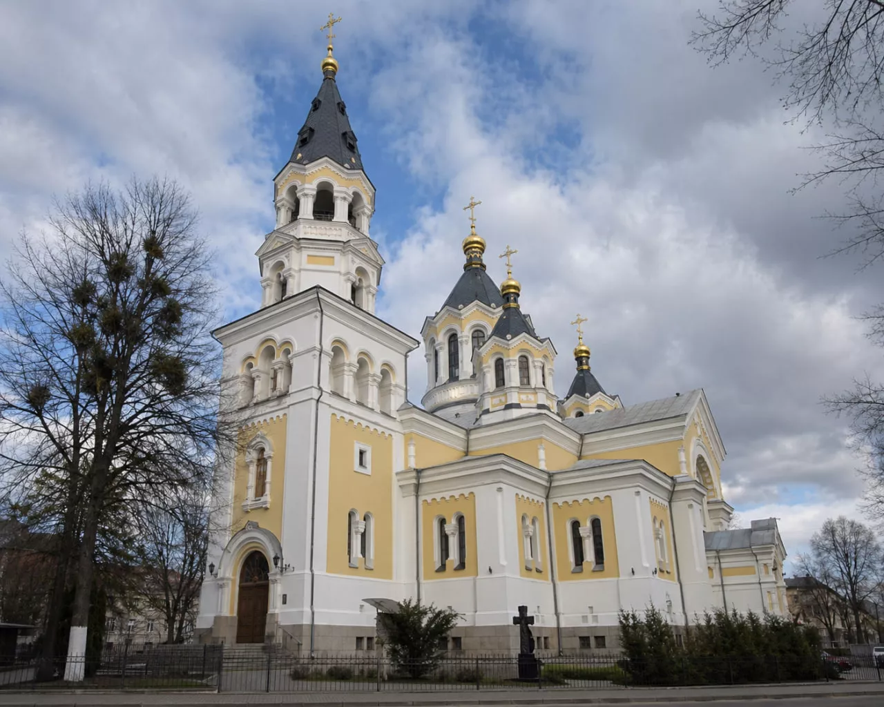 Спасо-Преображенський кафедральний собор у Житомирі: велич, що пережила два обвали та радянські кувалди