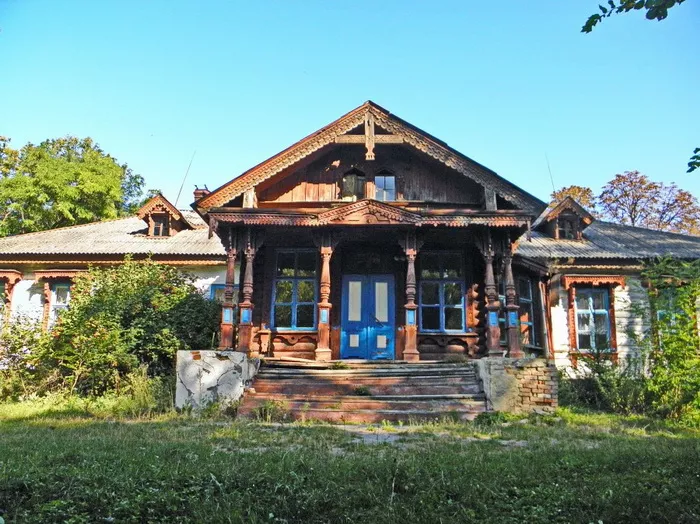 Яроповичі — історичне село з унікальною архітектурною спадщиною Житомирщини