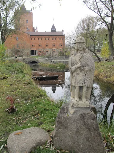 Радомишль: від папірні до замку — унікальна спадщина Житомирщини