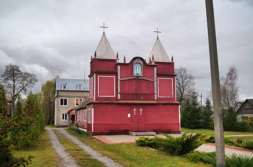 Kamiany Brid, side view of St. Theresa Church