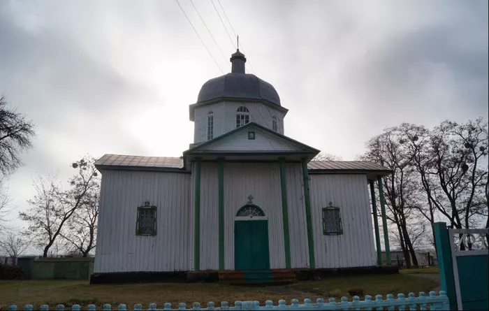 Село Заріччя: історія, церква та водяний млин