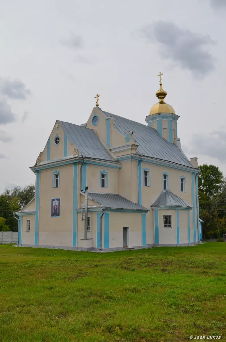 Старосільці: унікальна церква Різдва Богородиці як спадщина польського бароко