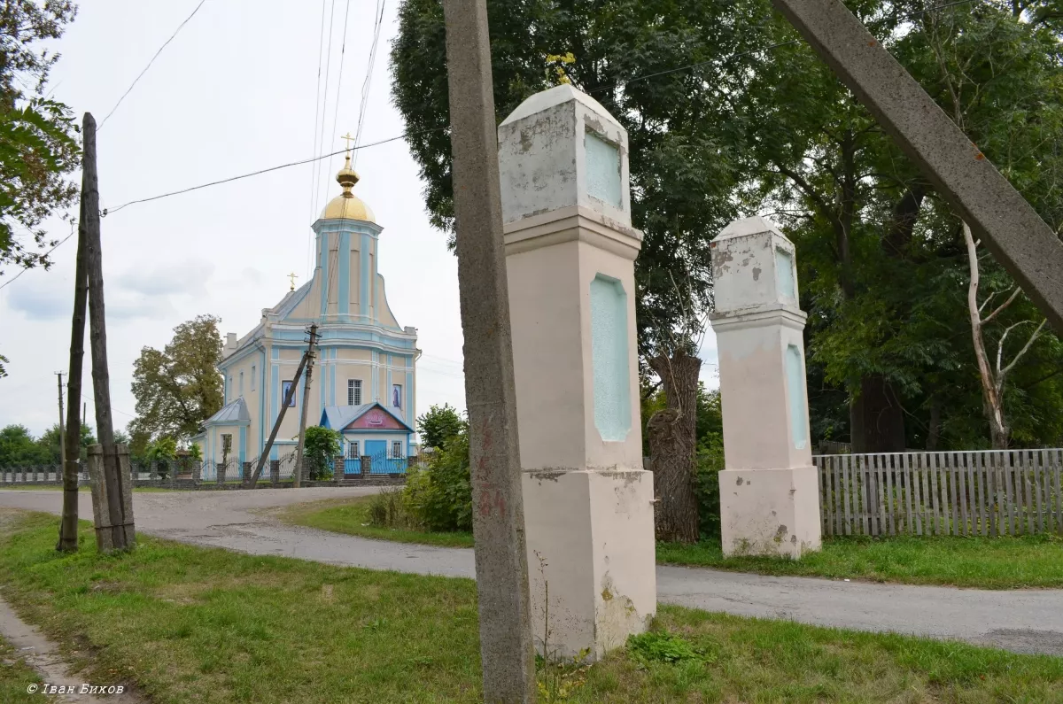 Старосільці: унікальна церква Різдва Богородиці як спадщина польського бароко