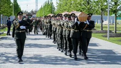 Віталій Бунечко долучився до церемонії поховання Героїв