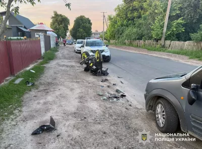  На Коростенщині в ДТП постраждав мотоцикліст: поліція перевіряє водія на стан сп’яніння
