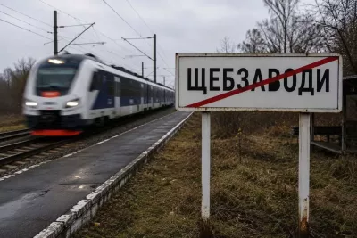 «Поїзд є, зупинки немає»: Малинська громада вимагає повернути електричку №6606